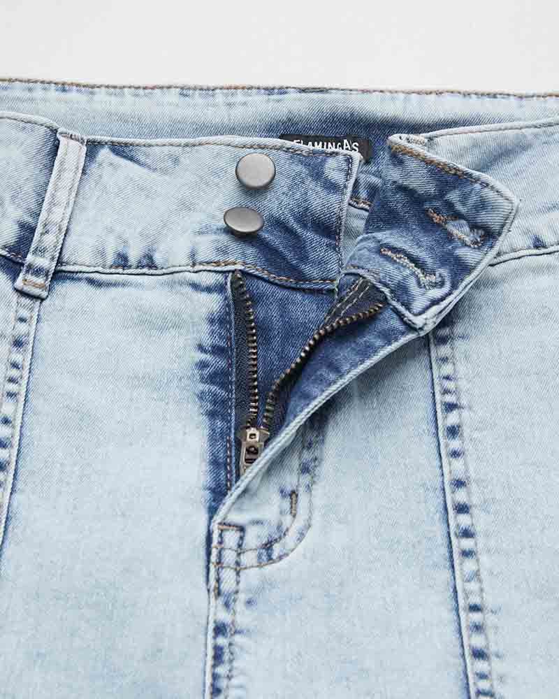 Mehrfachtaschen Doppelknopf Mid-Rise Flared Cargo Jeans