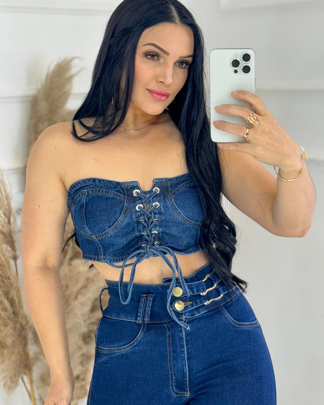 High-Waist Skinny-Jeans mit Pfirsich-Po-Effekt