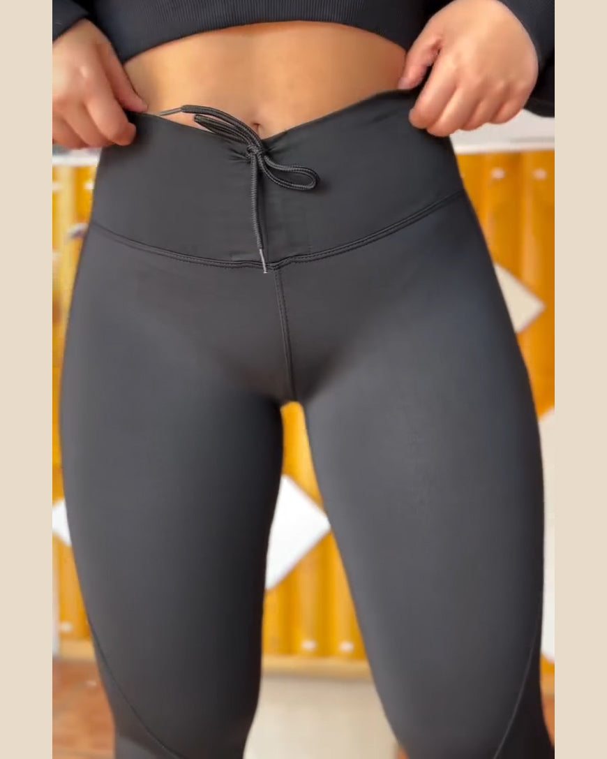 Figurformende Leggings mit hoher Taille und Po-Lifting-Effekt