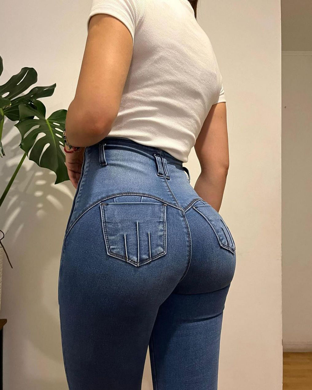 Hochbundige Po-Push-up Jeans