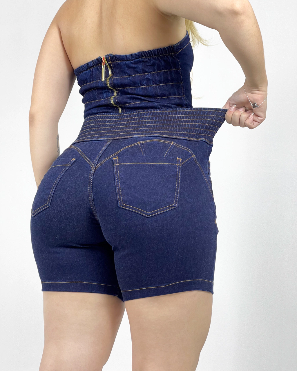 Formende Jeans-Shorts