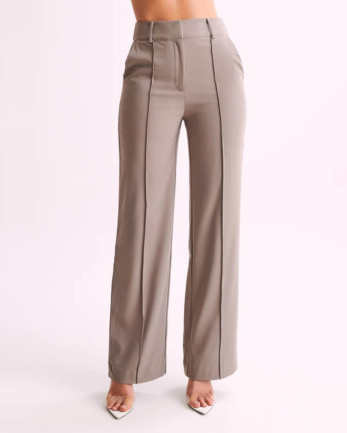 Hoch taillierte Anzughose