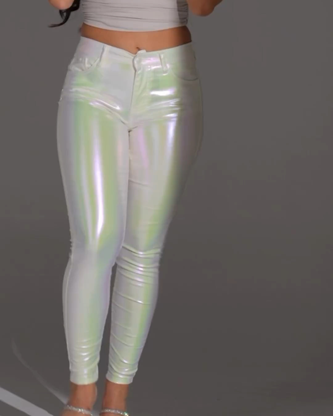Schmale Metallic Weiße Hose