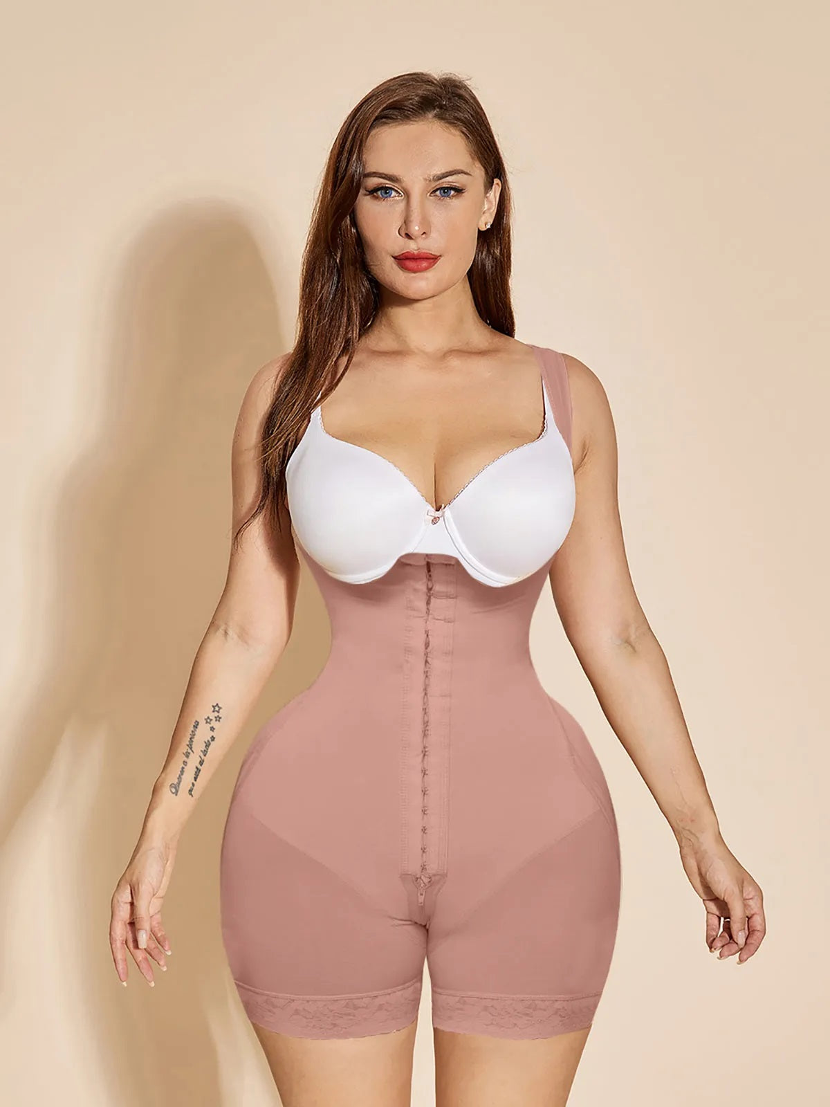 Skin Curvy Skin von Erika Vega