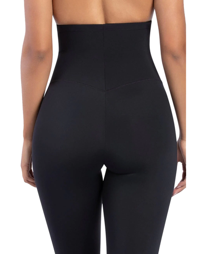 Hochgeschnittene Strumpfhose mit nahtloser Bauchformung und Stretch-Material