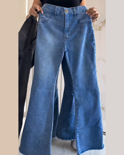 Skinny Po-Lift Stretch-Flared Jeans