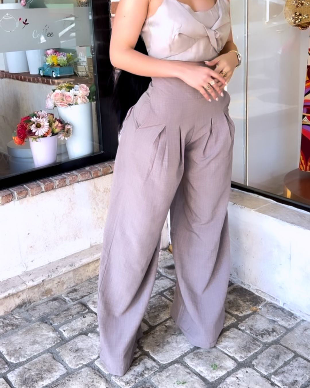 Hoch geschnittene Freizeithose