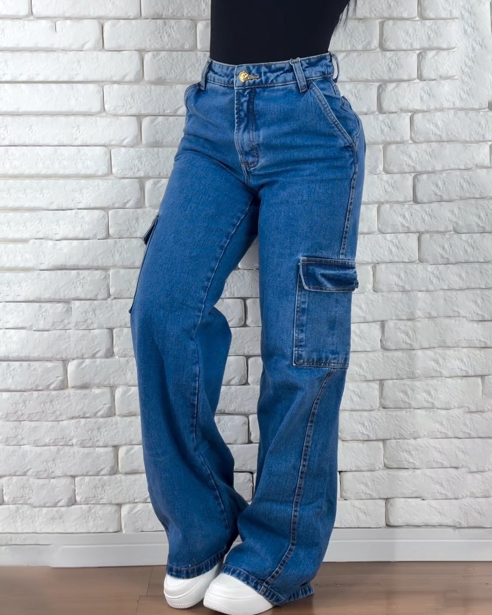 Cargo Jeans mit weitem Bein