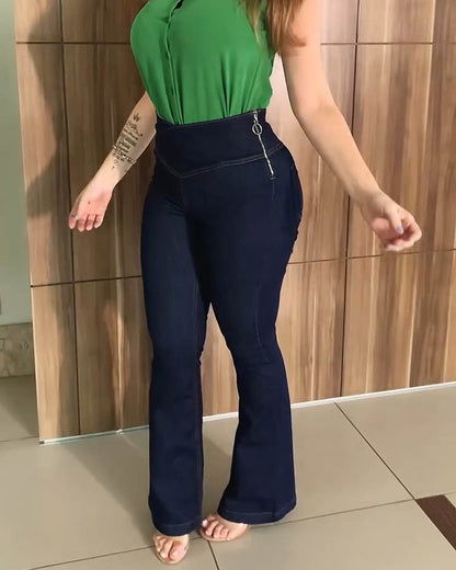 High Rise Schlagjeans mit Seitenreißverschluss und Bauchkontrolle