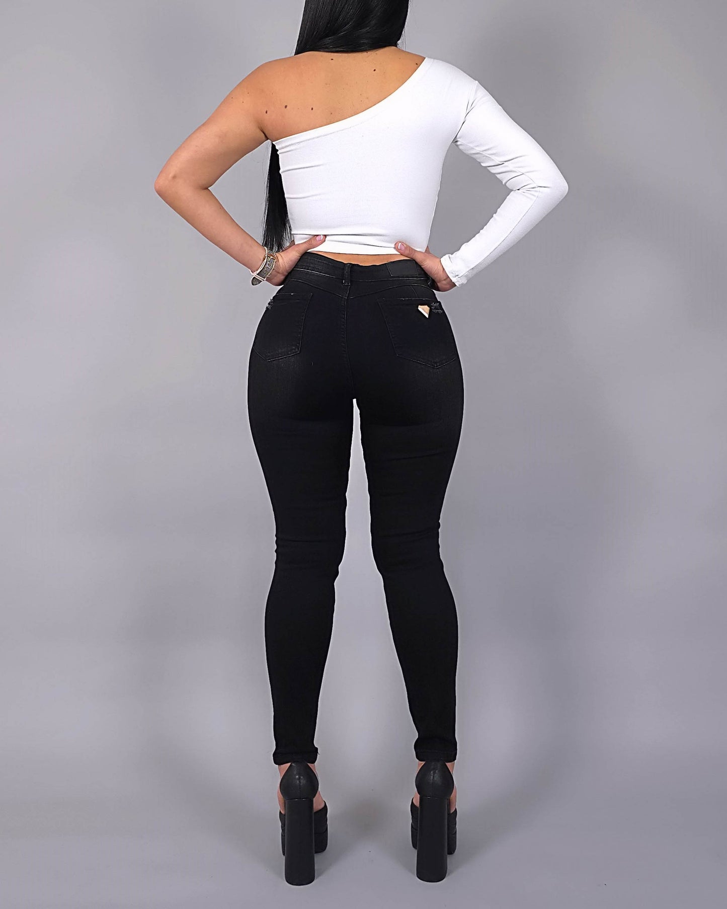 Hochbund-Slim-Fit-Faja-Jeans mit Push-up-Effekt