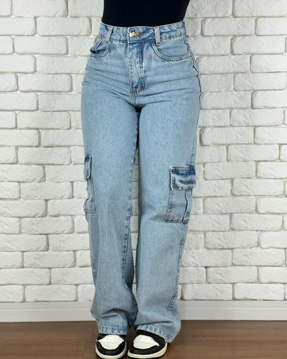Cargo Jeans mit weitem Bein