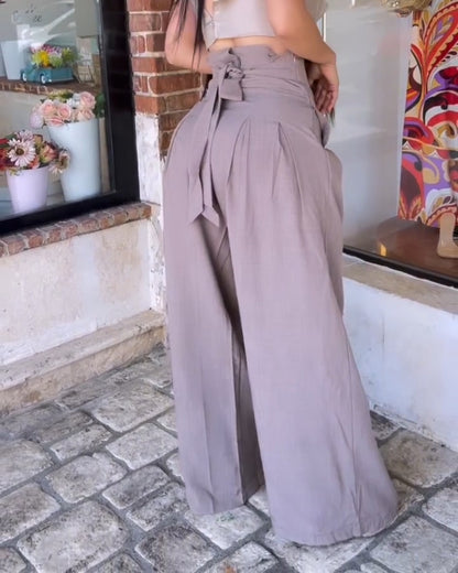 Hoch geschnittene Freizeithose