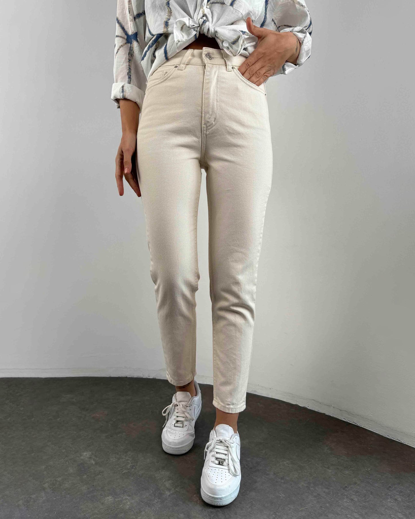 Hochtaillierte Mom Damenjeans