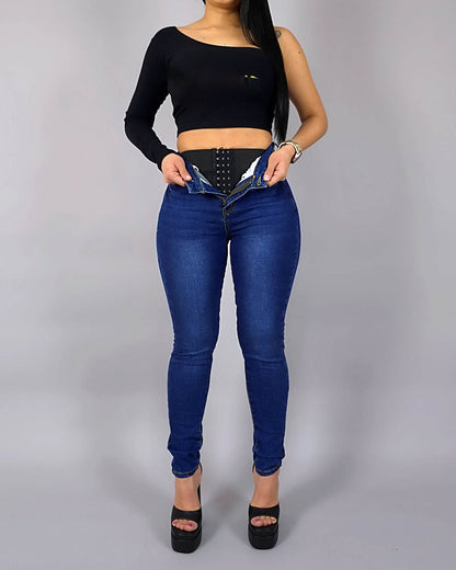 Schlank geschnittene blaue Faja-Jeans