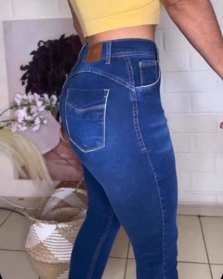 Hochbund-Faja-Jeans mit integrierter Bauchformung