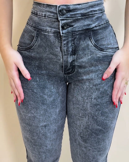 High Waist Doppelknopf Jeans mit Bauchkontrolle und Pfirsich-Po-Effekt