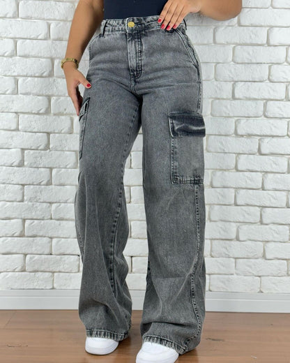 Cargo Jeans mit weitem Bein