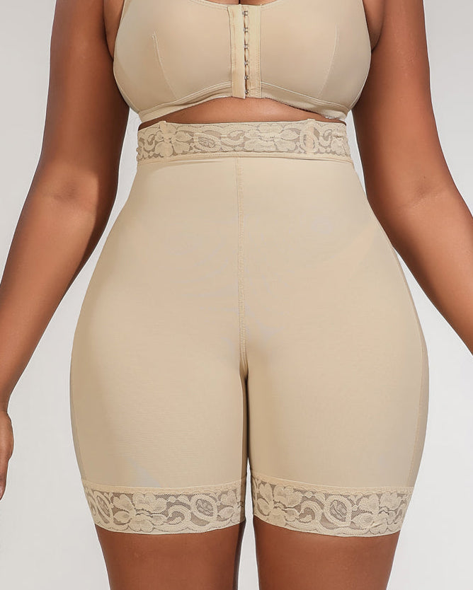 Hochtaillierte Bauchformende Shorts