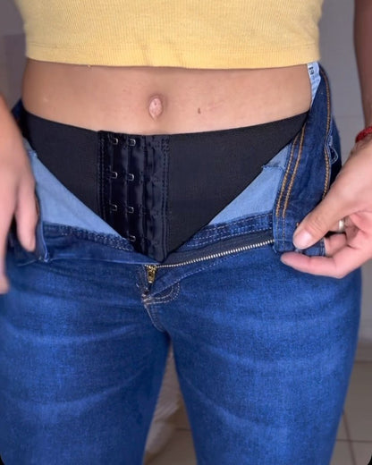 Hochbund-Faja-Jeans mit integrierter Bauchformung