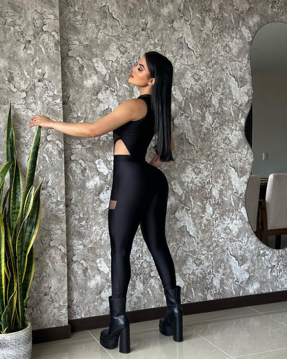 Ärmelloses Jumpsuit mit Einsätzen