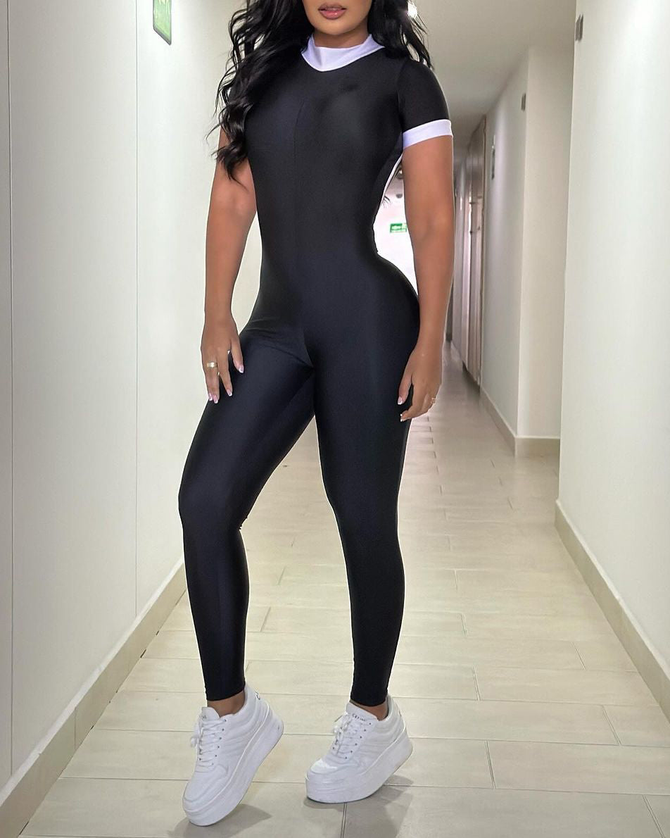 Rückenfreier Butt Lift Jumpsuit mit kurzen Ärmeln