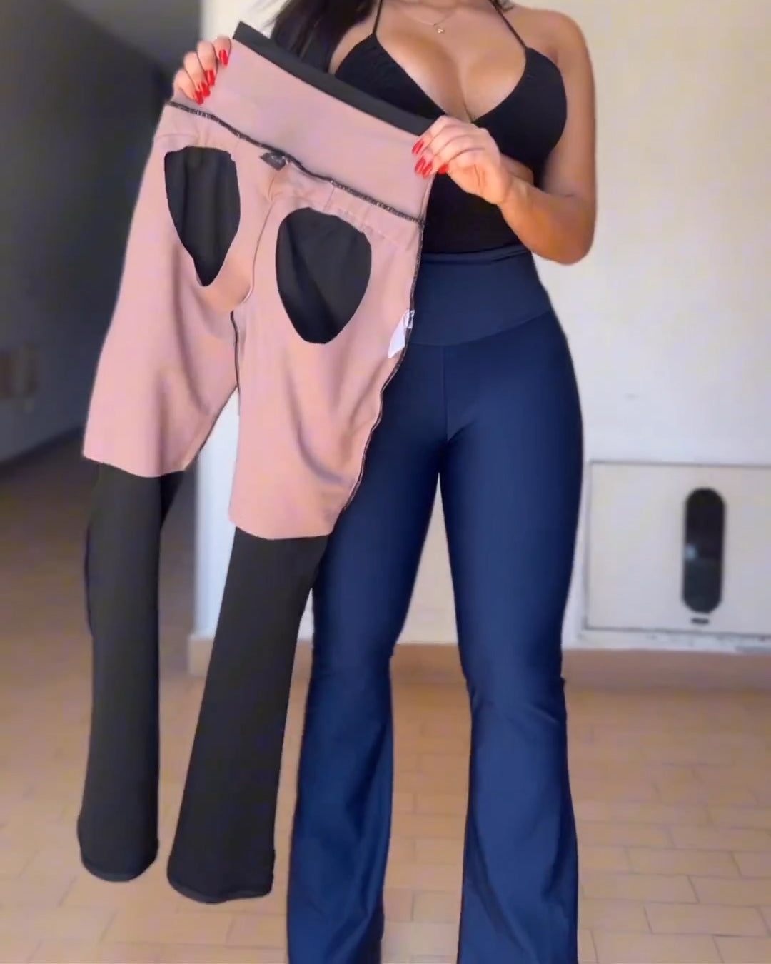 Hoch dehnbare Bauchkontrollhose