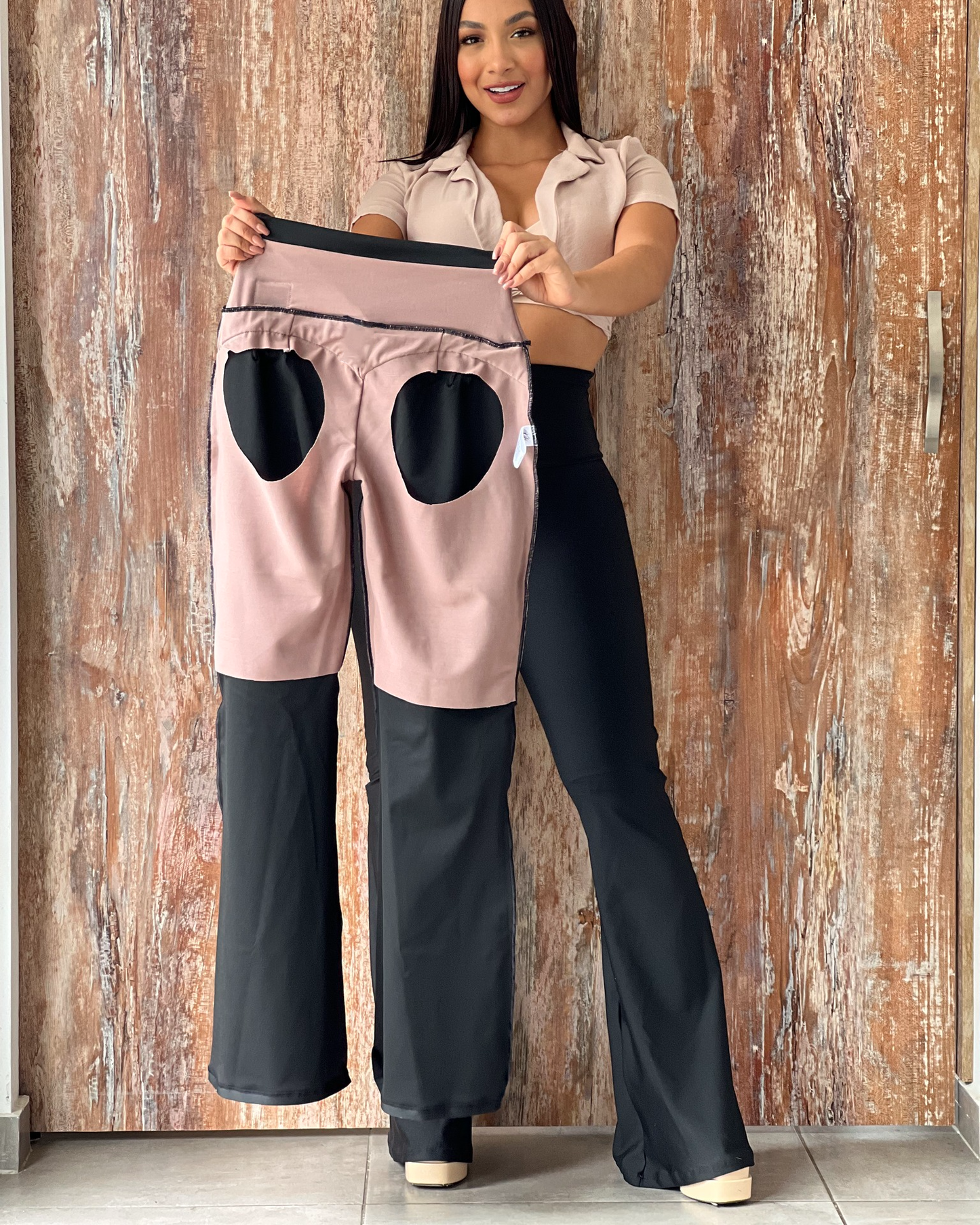 Hoch dehnbare Bauchkontrollhose