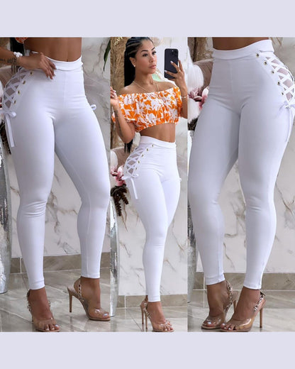 Skinny Jeans mit Reißverschluss hinten