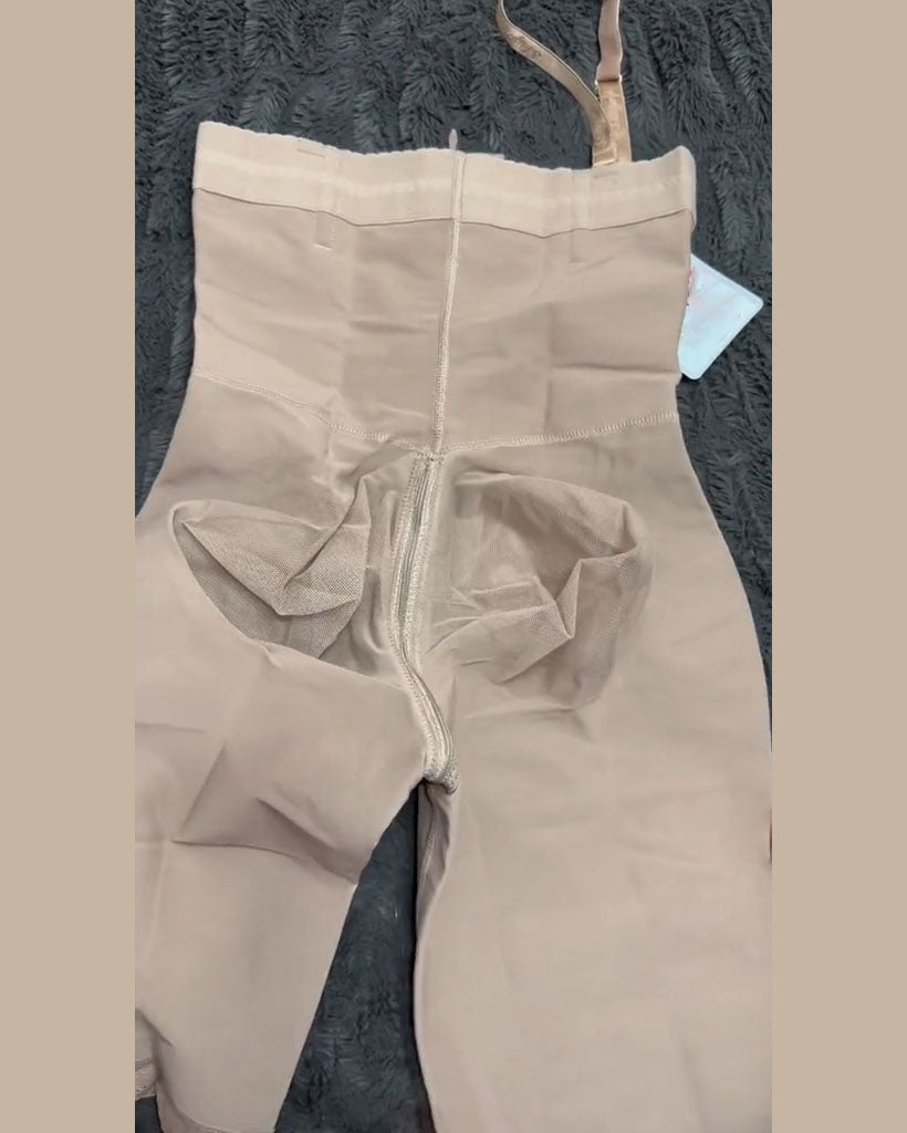 Hose mit internen Haken und Reißverschlussformer